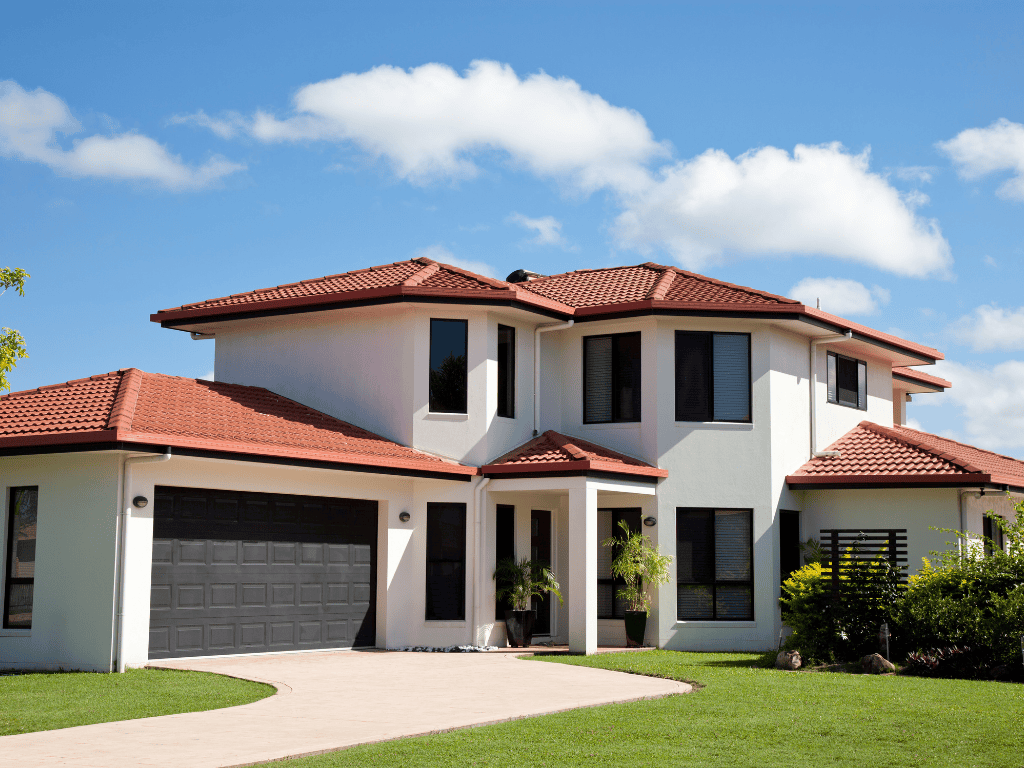 Summer Waste Solutions: Why Hiring a Skip Bin is Essential for Your Queensland Holiday Home