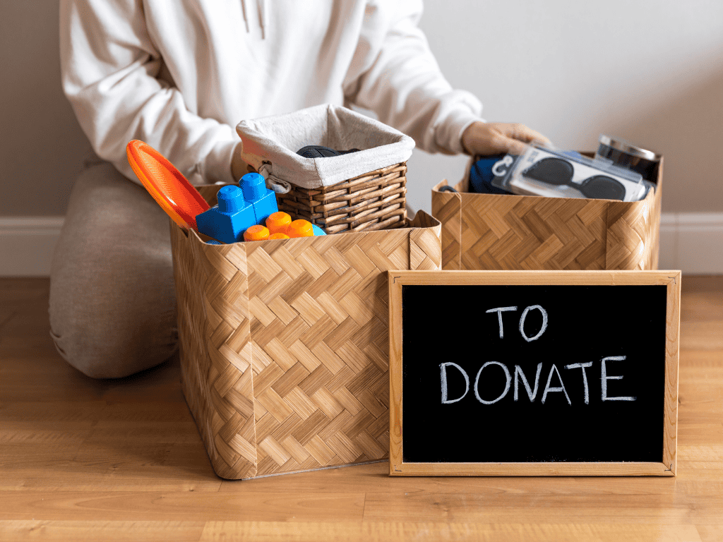 Holiday Season Prep: Skip Bins for Pre-Christmas Decluttering